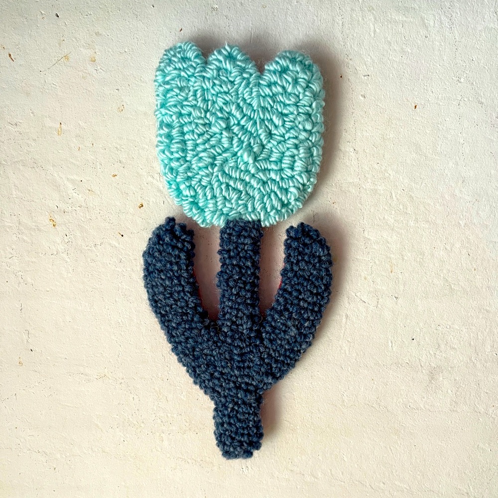 Handcrafted Punch Needle Tufted Wall Art Flower: Aqua Tulip | Wool/Acrylic